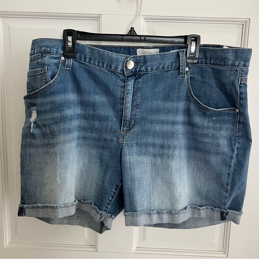 Womens JESSICA SIMPSON Plus Size 16W Monroe Boyfriend Cuffed Shorts